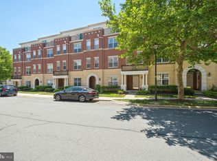 42629 Highgate Ter, Ashburn, VA 20148