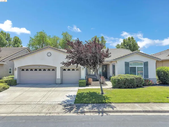 930 Suntan Ln, Brentwood, CA 94513