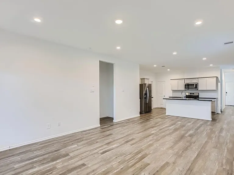 5703 Redstone Gardens Dr — Photo 7