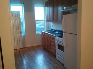 32-73 48th St #1L, Astoria, NY 11103