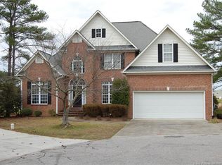 1279 Greenbriar Dr, Vass, NC 28394