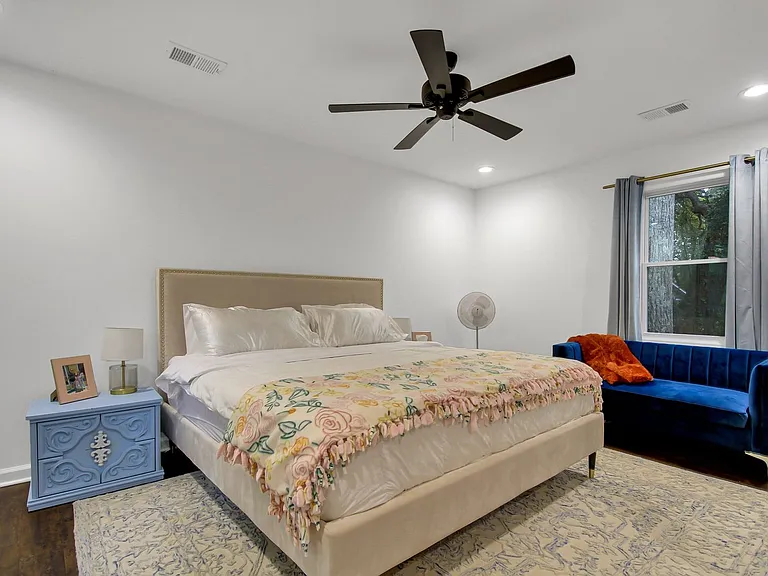 1215 Dowden St — Photo 23
