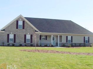 90 Hollow Ct, Covington, GA