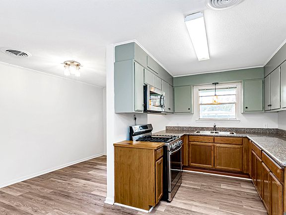 5th image of 1435 Duchess Dr