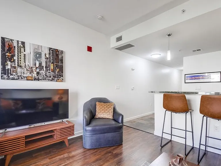 1150 J St #603 — Photo 9