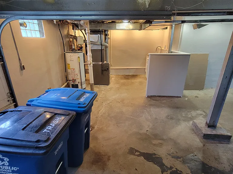 Mechanical area with laundry