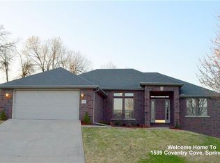 1599 Coventry Cv, Springdale, AR 72764