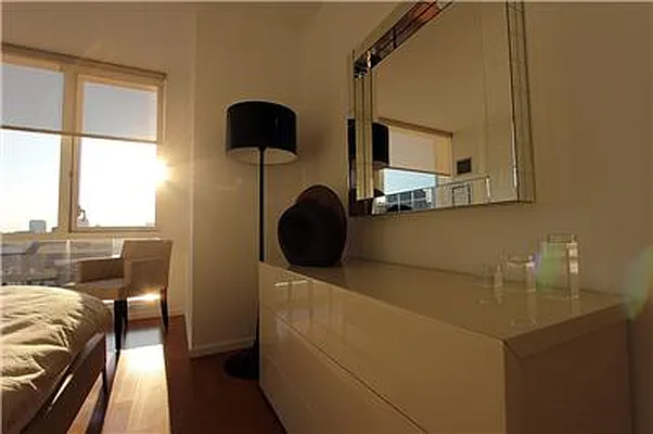 Rented by Domus Realty | media 5