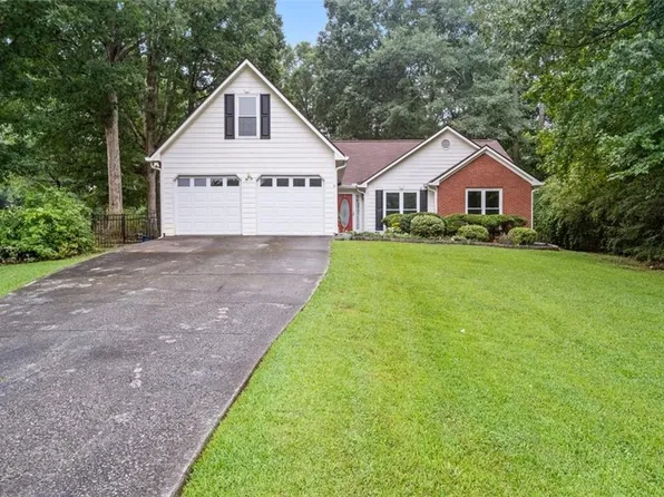 1900 McConnell Rd, Grayson, GA 30017