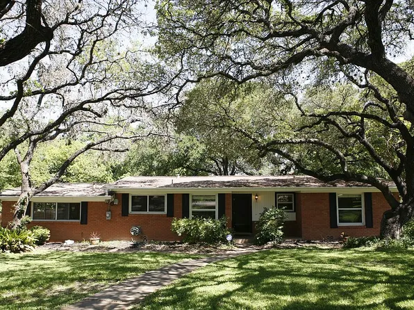 11807 Indianhead Dr, Austin, TX 78753