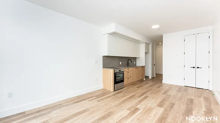 Rented by Nooklyn NYC LLC | media 10