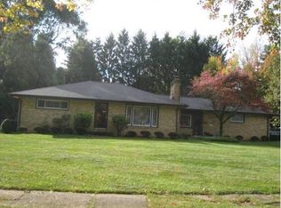1175 Shawnee Trl, Youngstown, OH 44511