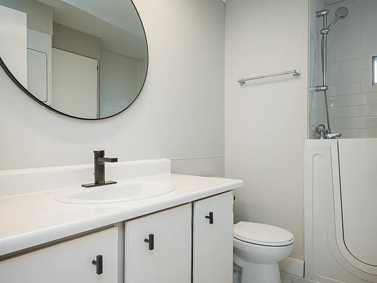 24330 Fraser Hwy #61 — Photo 19