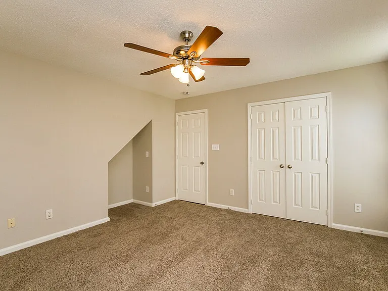 10115 Northwoods Forest Dr — Photo 7