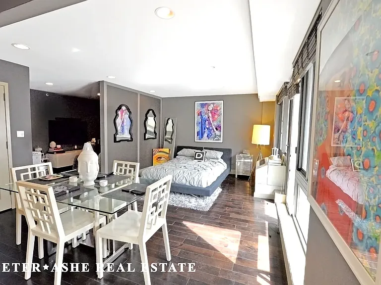 203 E 121st St #1002 — Photo 9
