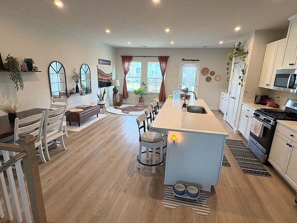 Dining Room and Kitchen