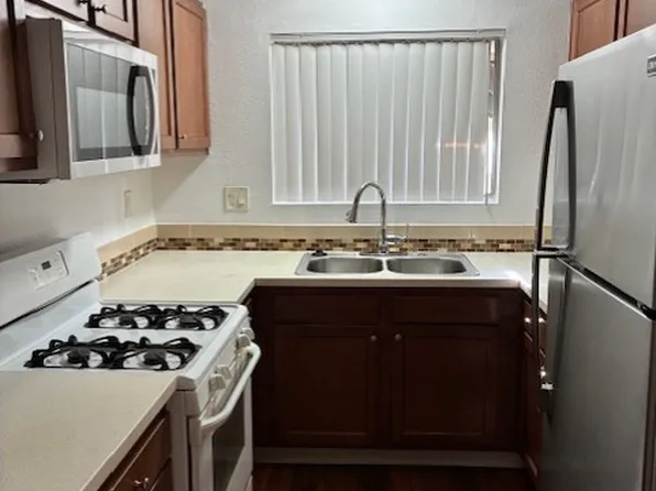 4147 42nd St APT 4, San Diego, CA 92105