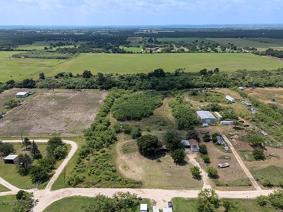 5th image of 1253 Private Road 2431