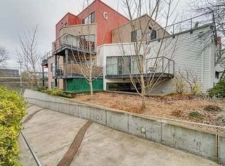 820 NW Naito Pkwy APT G5, Portland, OR 97209