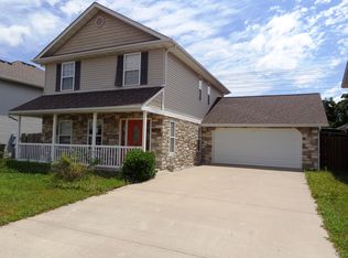 22834 Honeysuckle Rd, Saint Robert, MO 65584