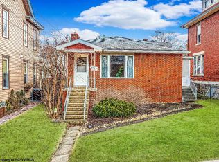 301 Park St, Morgantown, WV 26501