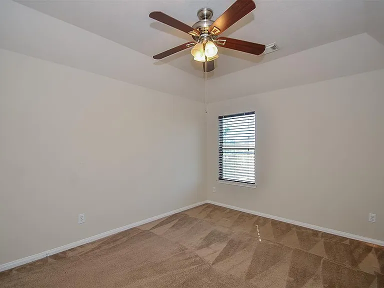 17407 S Sienna Cove Ln — Photo 38