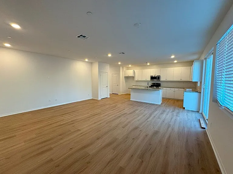 36612 Desert Tortoise Rd — Photo 26