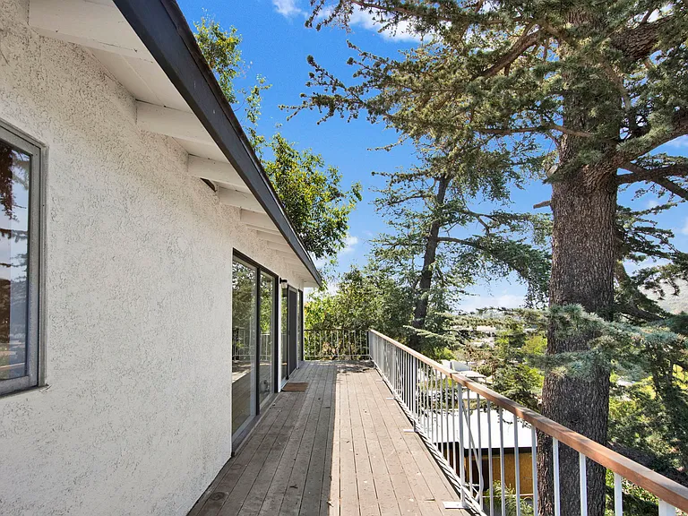 1827 Oak Tree Dr — Photo 29