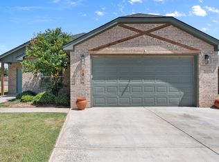 101 Gary Ave, Levelland, TX 79336