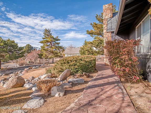 4th image of 1880 Franklin Rd