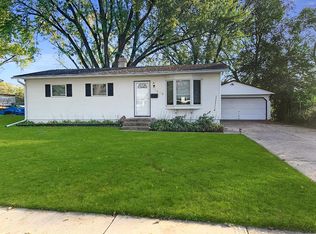 1909 Shelley Ln, Madison, WI 53704