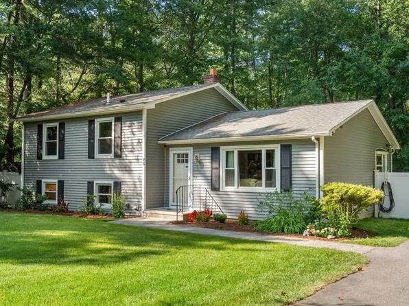 75 Westview St, Lexington, MA 02421