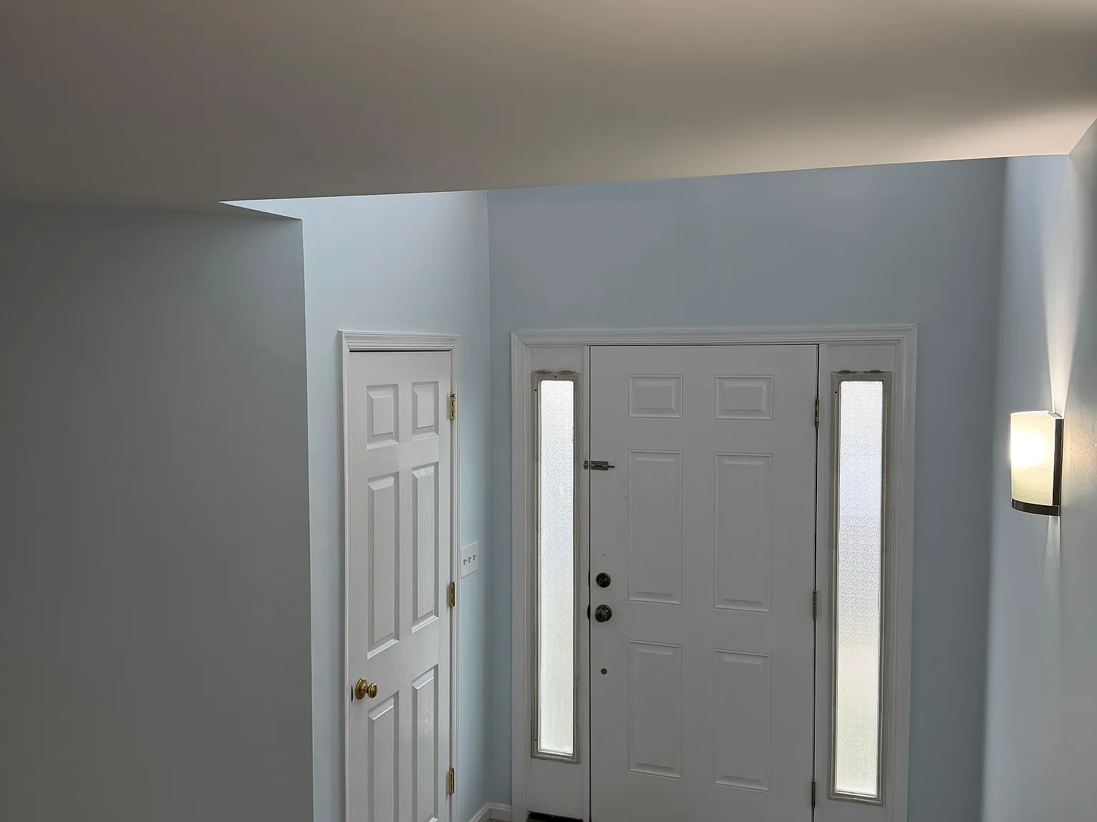 4 bed, 3.5 bath, 2488 sqft, $3,600 — Photo 3
