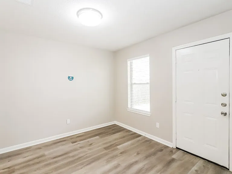 4509 Fox Run St — Photo 13