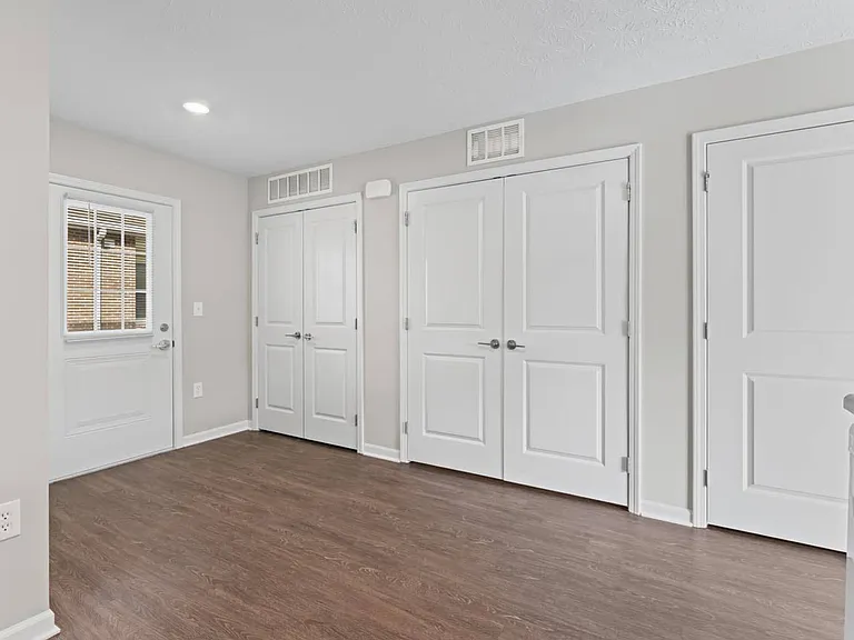 Pebble Village Townhomes — Photo 18