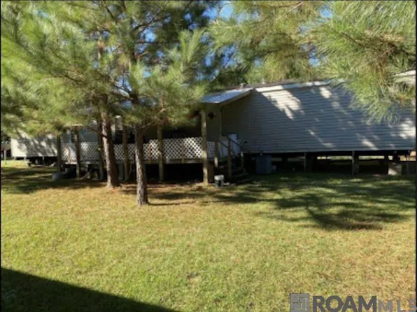 8863 Folly Brown Rd, Clinton, LA 70722