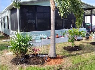 395 Knotwood Ln, Naples, FL 34112