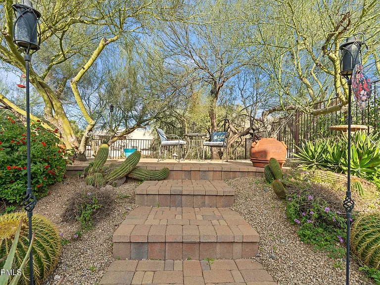 6016 E Rancho Manana Blvd — Photo 32