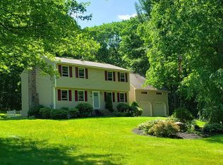 90 Charnock Hill Rd, Rutland, MA 01543