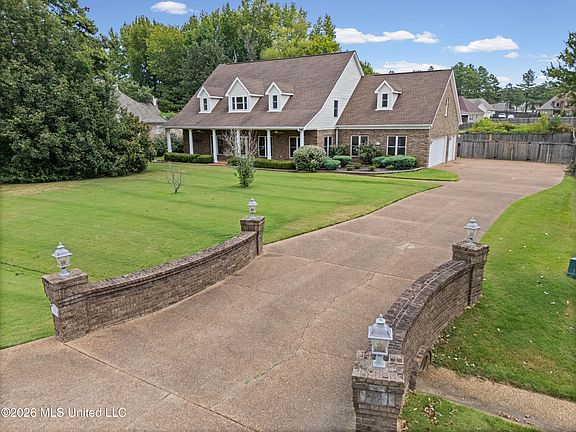 2nd image of 5294 Meadow Pointe Dr