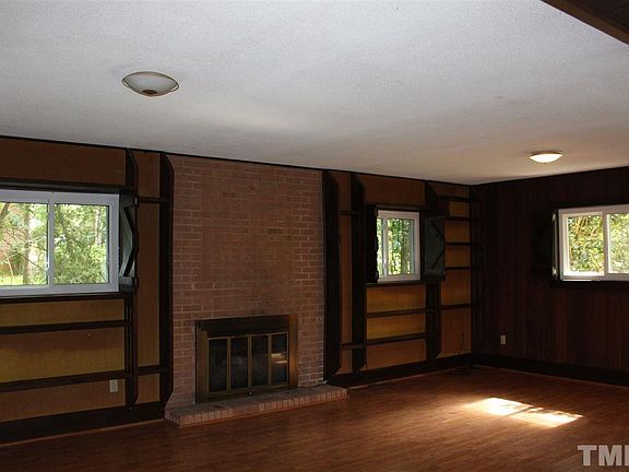 4th image of 5114 Green Oak Dr