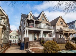 1906 E Newberry Blvd #1906, Milwaukee, WI 53211