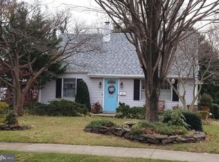 235 Eaton Ave, Hamilton, NJ 08619