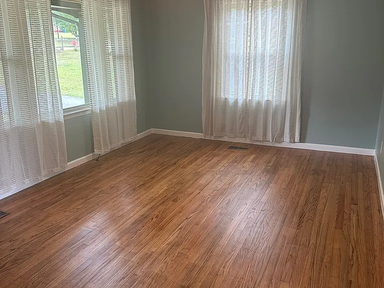 283 Channing Dr — Photo 33