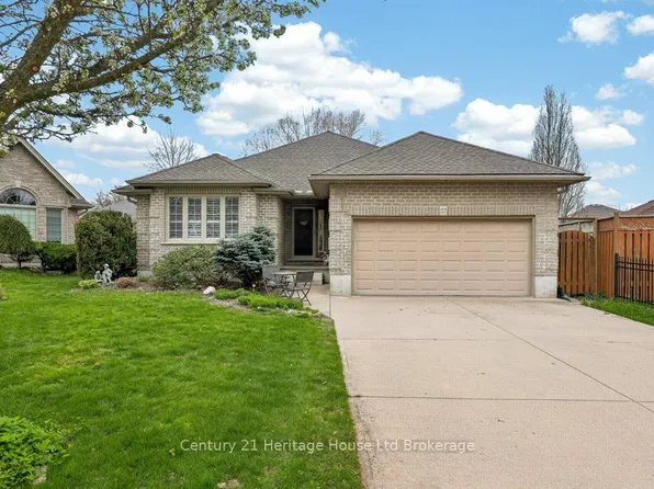 57 Wendy Calder Pl, Woodstock, ON N4T 1T4