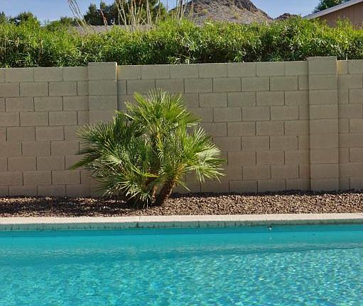 3rd image of 2539 E Vista Dr