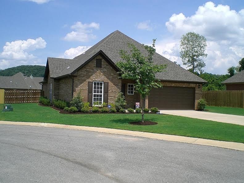 Beautiful home on culdesac