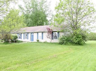 8607 Caughdenoy Rd, Clay, NY 13041