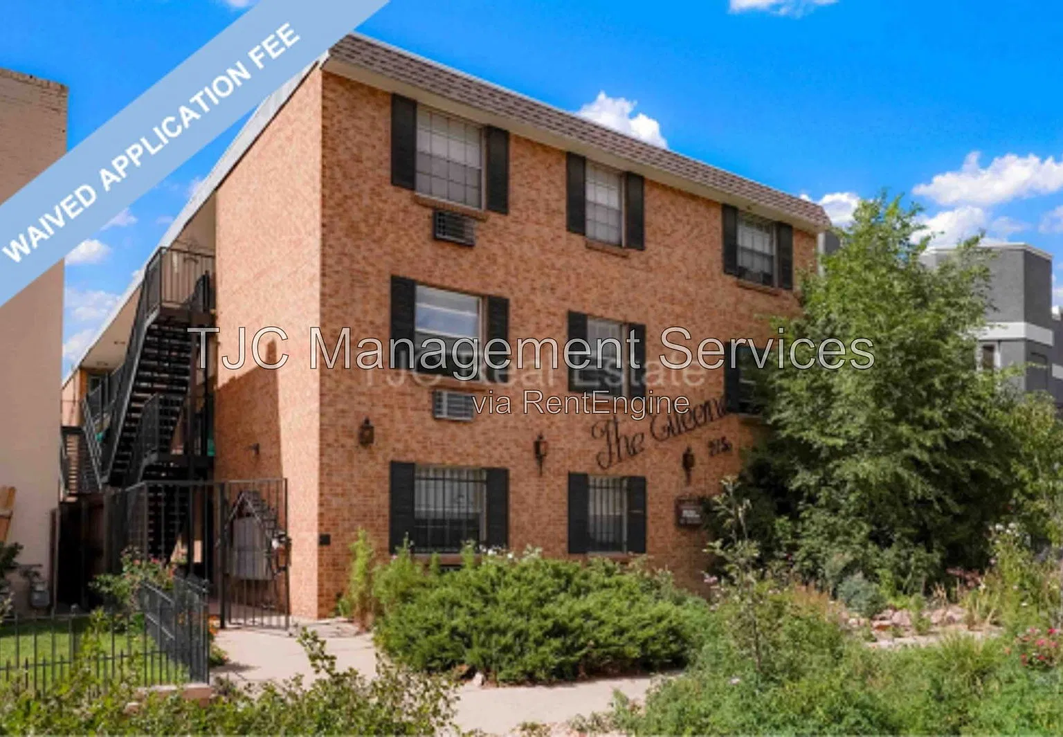 1 bed, 1.0 bath, 435 sqft, $885 — Photo 1