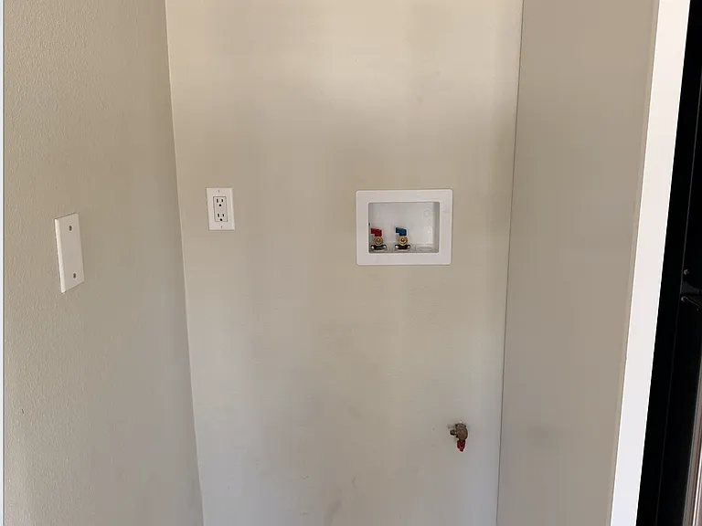 13247 Columbia Way #A — Photo 3